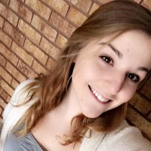 Meet your Posher, Caitlynn